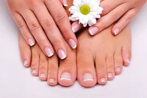 Conseils & Soins pour des Ongles Sains – Mon Passeport Beauté